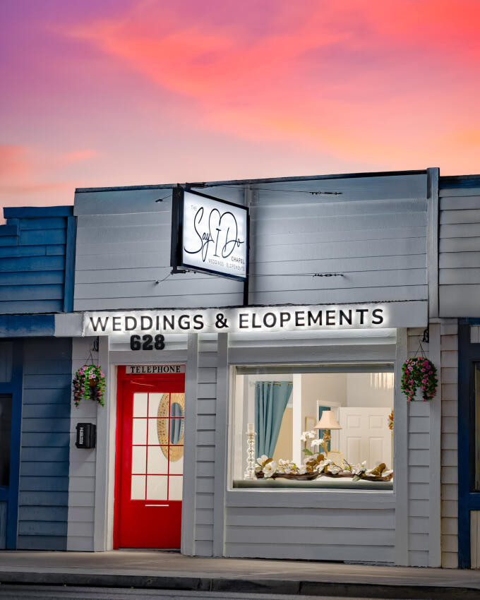 Say I Do Chapel Opens on Las Vegas Boulevard for Weddings