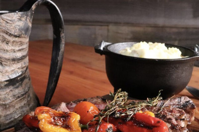 6 Las Vegas Restaurants to Try This Weekend