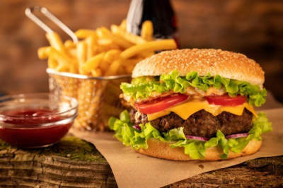 Where to Find a Cheap Burger on the Las Vegas Strip